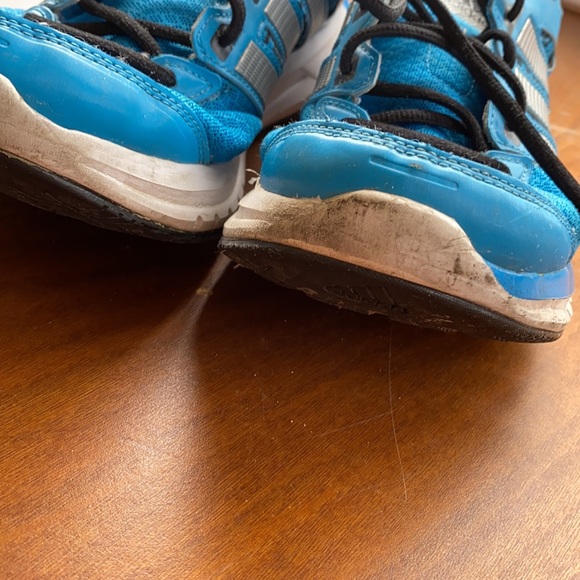 Men's adidas runners - Picture 7 of 8